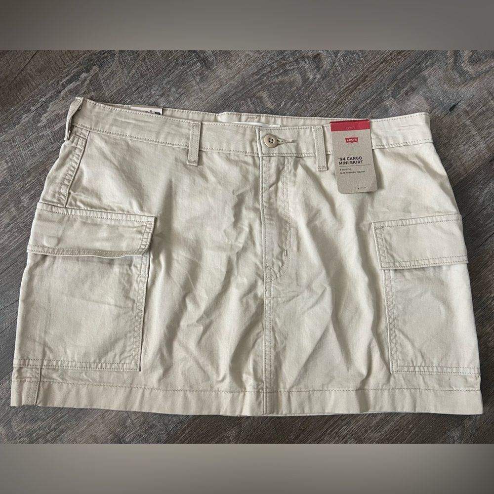 Levi's '94 Cargo Twill Mini Skirt- Size‎ 32